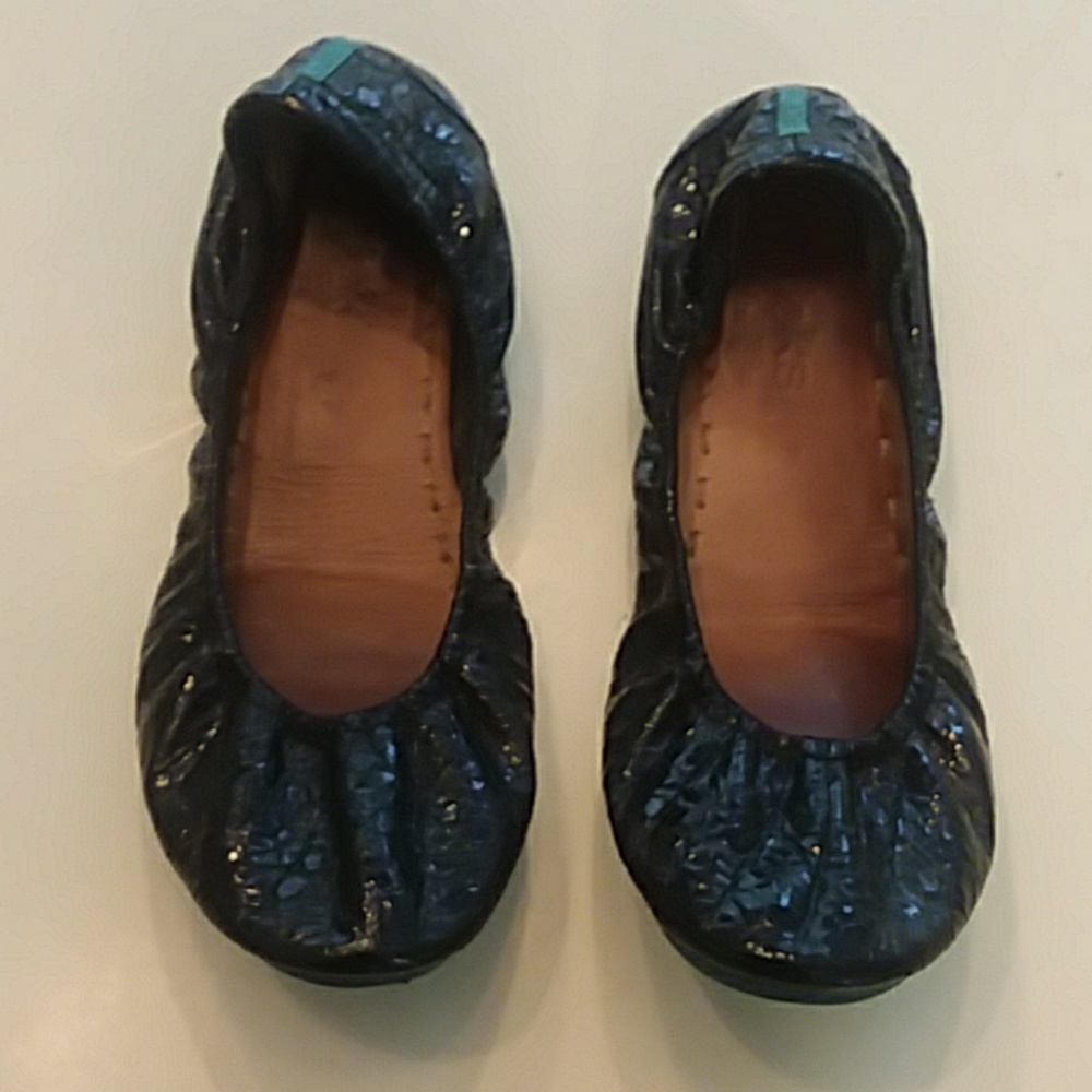 Obsidian Black, Size 7 Tieks